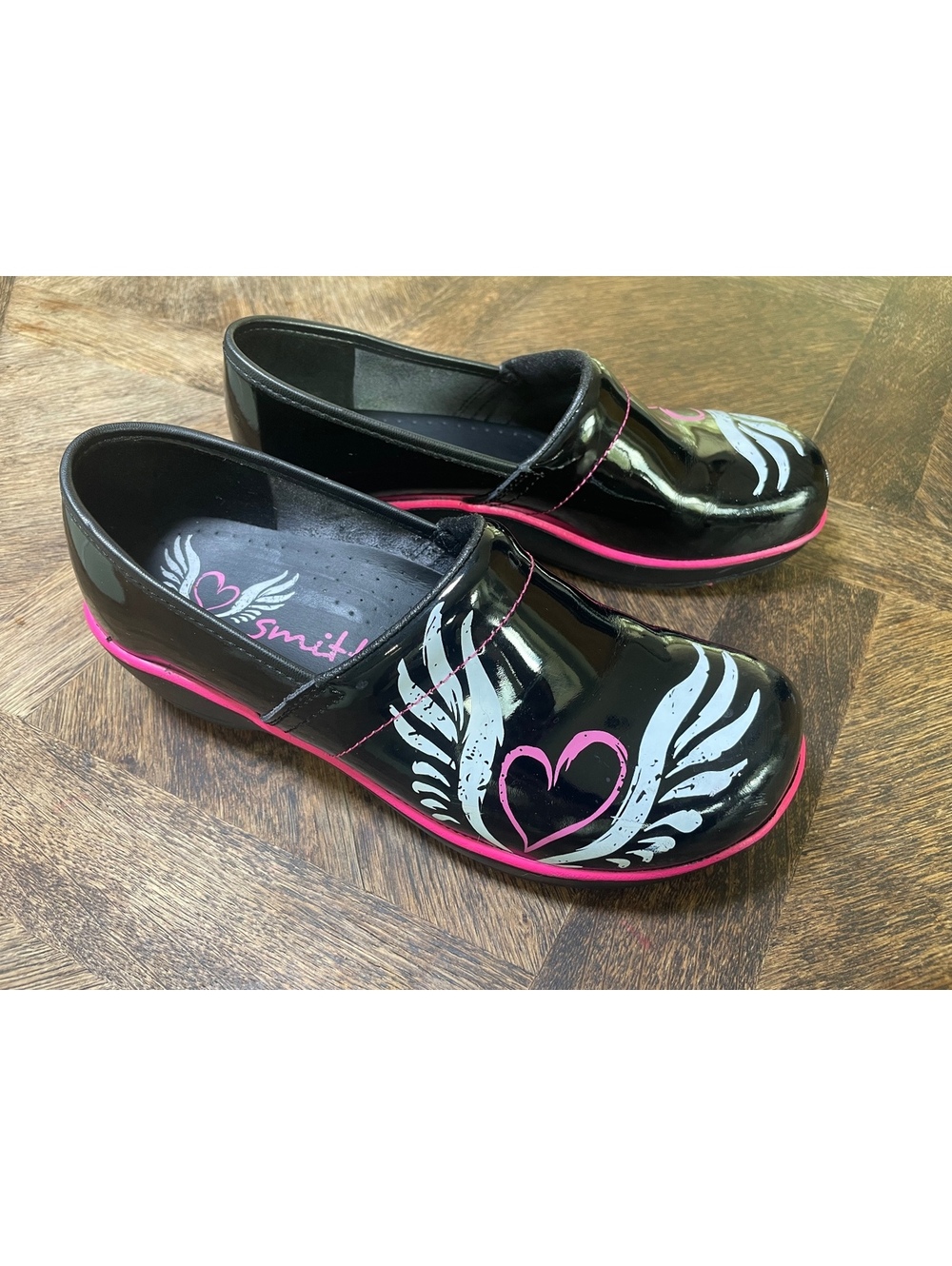 Smitten Black Pink heart and Wings graphic Slip On Clog